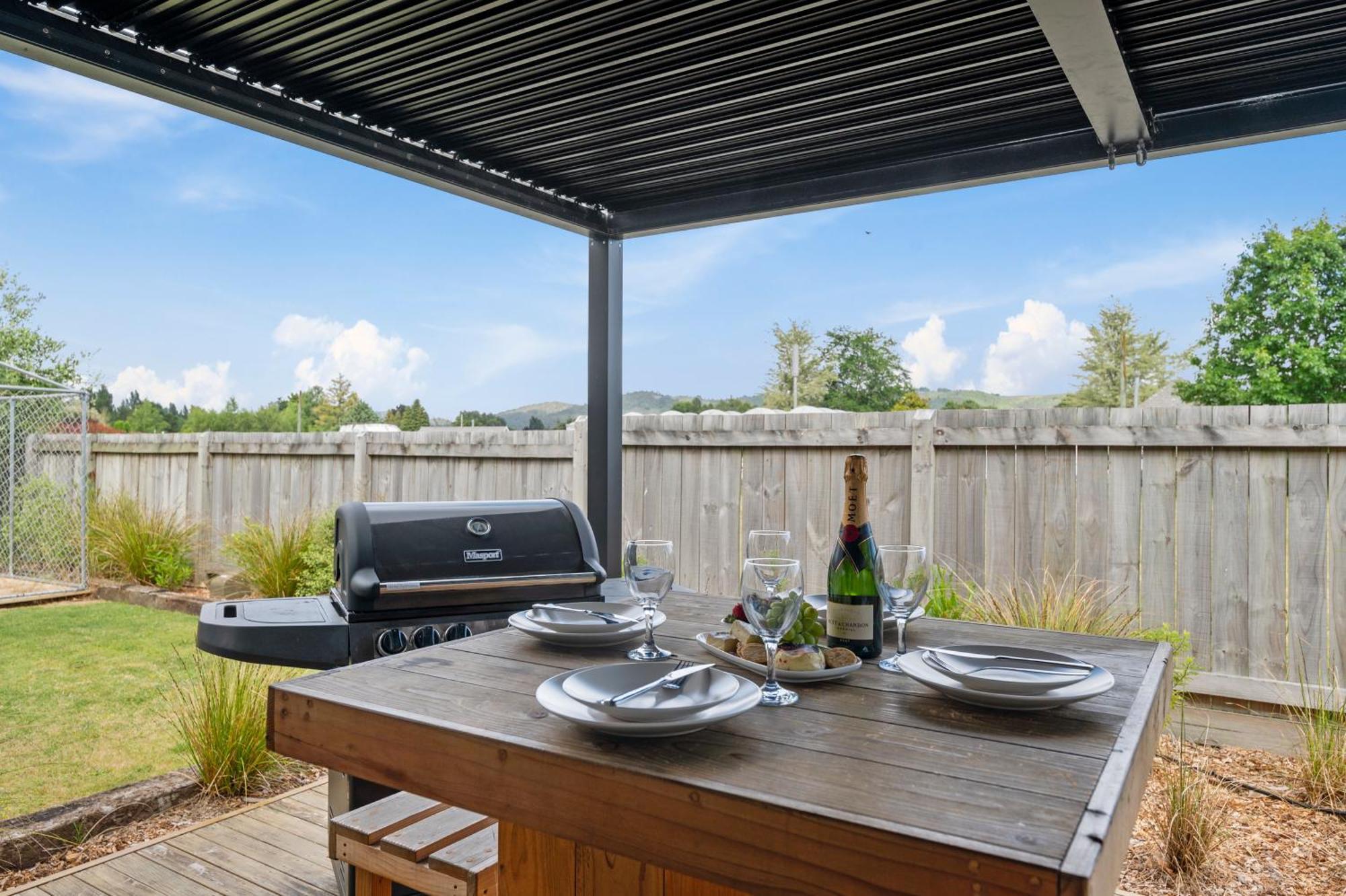 The Tin Hut - Holiday home *
